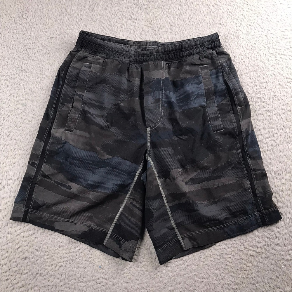 Lululemon Pace Breaker Shorts Mens‎ M Black Camo 9" Zipper Pockets Workout *Flaw